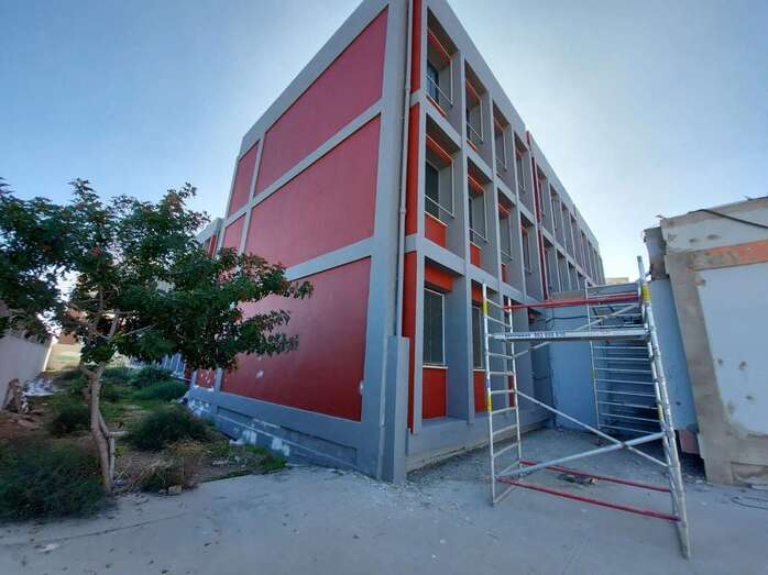 El concejal Juan Francisco Artiles visitó recientemente el centro para comprobar los trabajos / TA